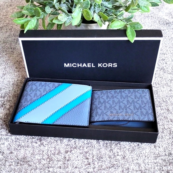 NIB-Micheal Kors Mens 3 In 1 Boxed Wallet Set Denim - Picture 1 of 10